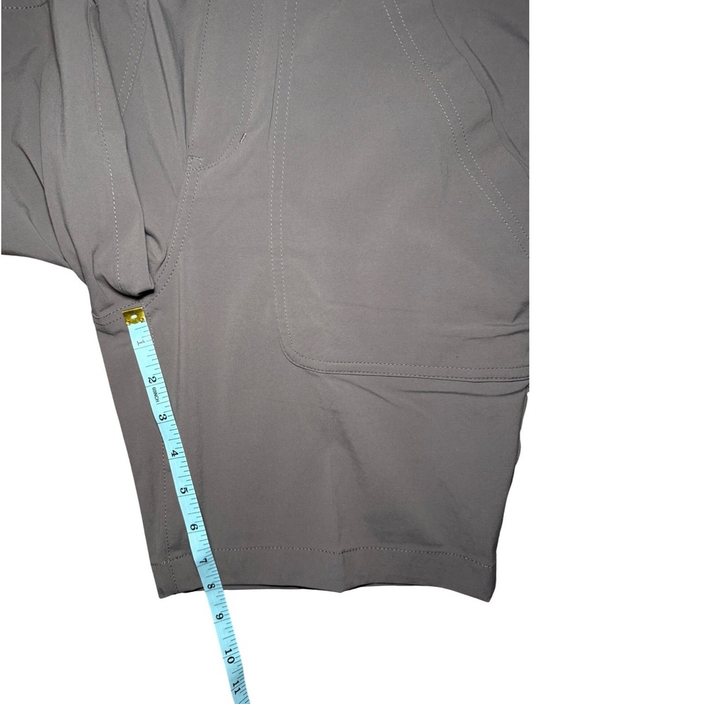 Eddie Bauer Bermuda High Rise Hiking Shorts Women Size 2P Brown NWT - Picture 8 of 9
